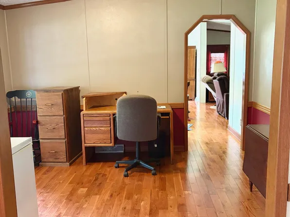 915 Isolane Rd, Callaway, VA 24067