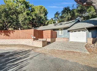6489 Alta Gracia Dr, Tujunga, CA 91042