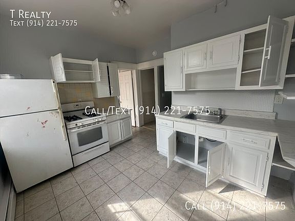4th image of 13 Porach St