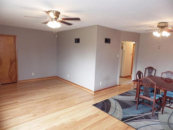 5th image of 7105 Whaley Pl