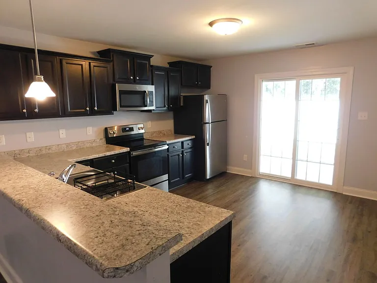 138 Heather Glen Cir — Photo 6