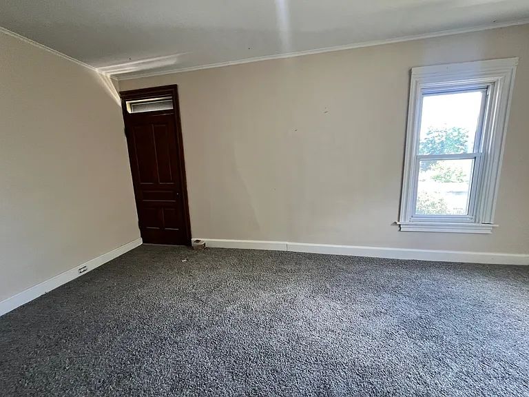 132 Elm St #132 — Photo 4