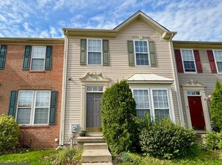 26 Colts Neck Dr, Sicklerville, NJ 08081