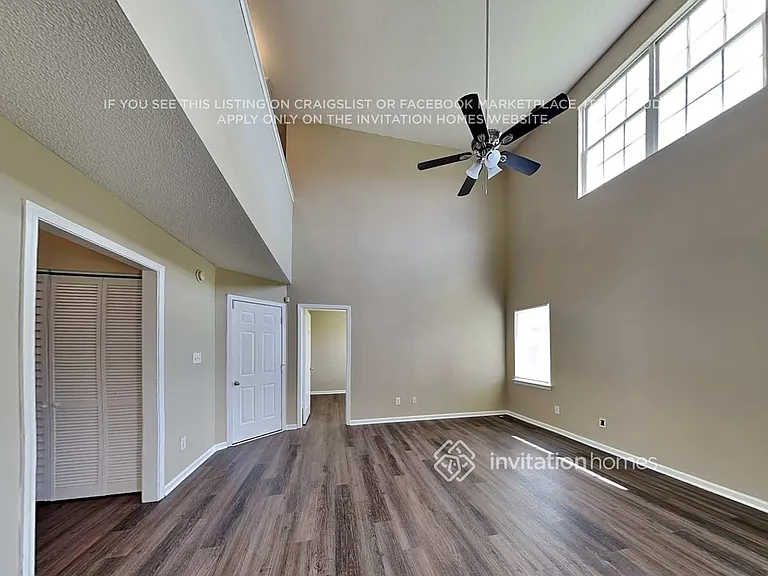 171 Golding Dr — Photo 5