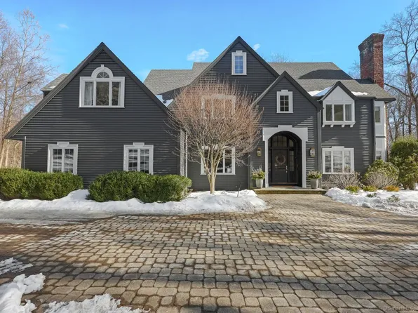 33 Cider Mill Place, Wilton, CT 06897