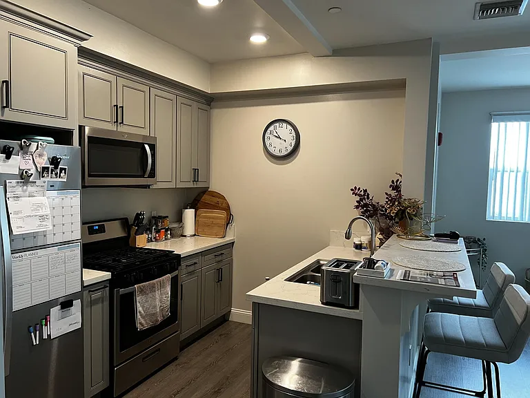 5302 Cleon Ave #104 — Photo 16