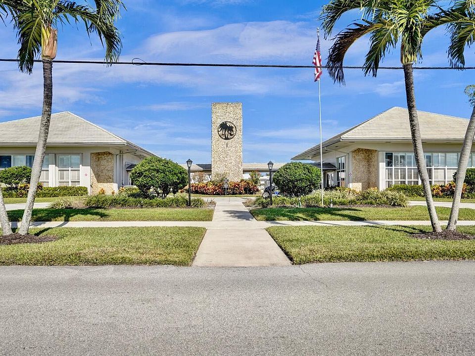 1st image of 1117 Lake Terrace #112