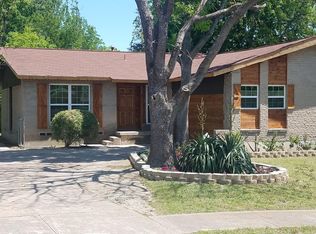 427 Southport Dr, Dallas, TX 75232