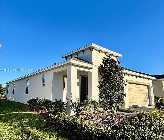 219 Bottle Brush Dr — Photo 2