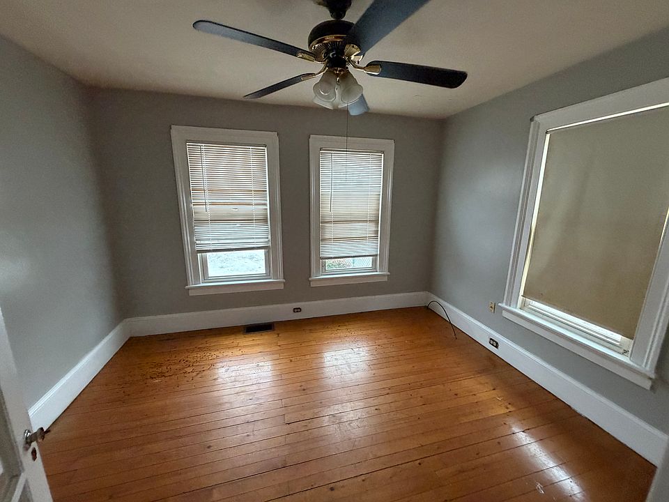 1st image of 396 S Main St Unit 1