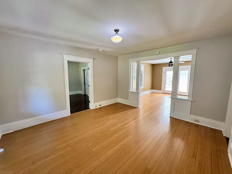 4718 N Oberlin St — Photo 6