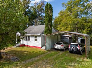 596 Maple St, Brevard, NC 28712