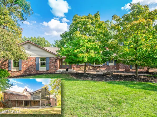 415 Shagbark Rd, Jefferson City, MO 65101