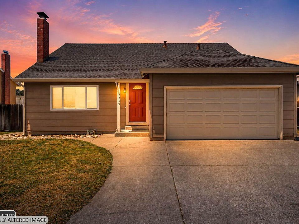 1st image of 2269 Emerson Pl