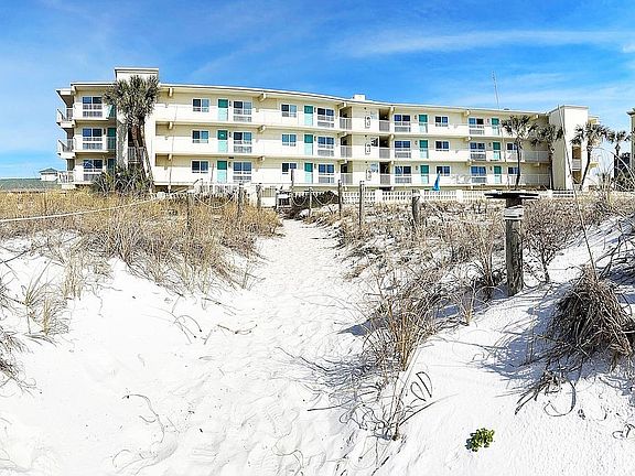 2nd image of 667 Nautilus Ct Unit 105