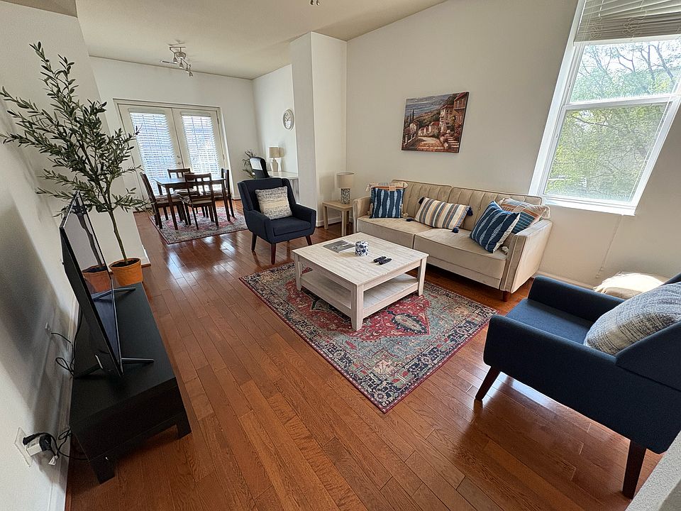 1st image of 5527 Waterman Blvd #22
