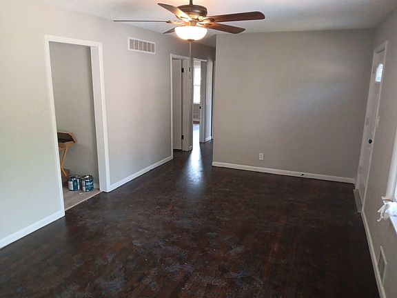 4th image of 3715 Delavan Ave