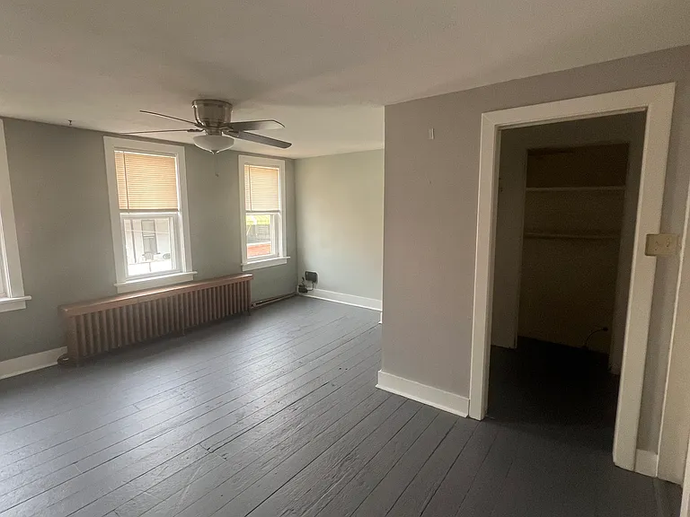 513 Edmond St #2 — Photo 15
