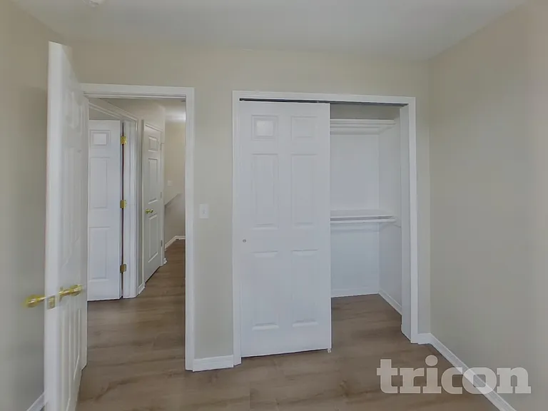 7048 Sungold Dr — Photo 9