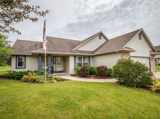 6451 102nd St, Pleasant Prairie, WI 53158