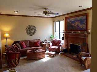 233 Woodcrest Dr, Loveland, OH 45140