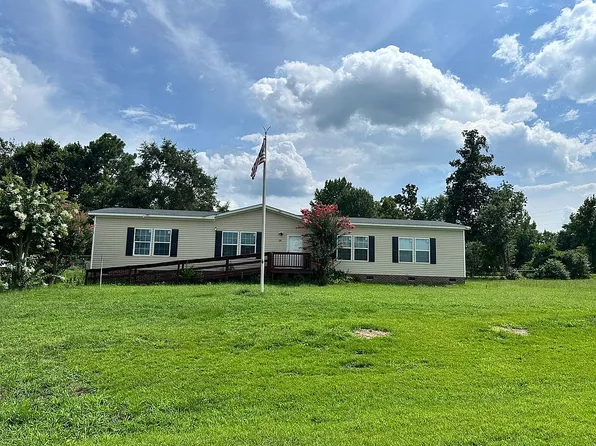 26 Ridgeford Ln, Broadway, NC 27505