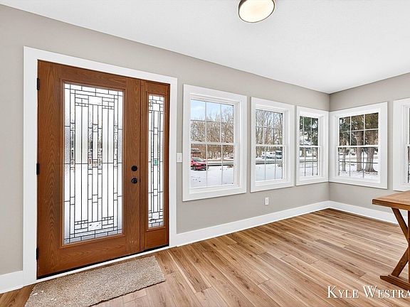 5th image of 10227 S Norris Rd