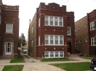 2216 Scoville Ave, Berwyn, IL 60402