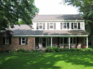 26 Crow Ridge Rd, Voorheesville, NY 12186