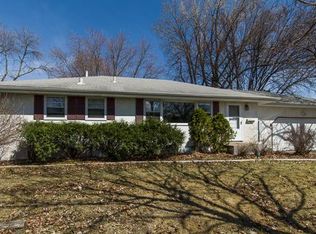 4400 65th Ave N, Brooklyn Center, MN 55429