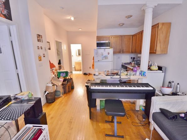 45 Symphony Rd APT 203