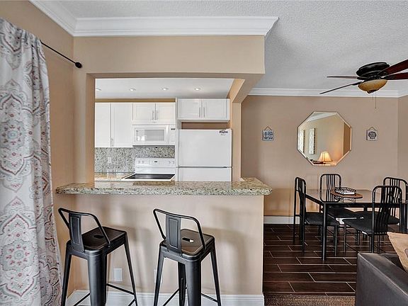 3rd image of 1439 S Ocean Boulevard #201