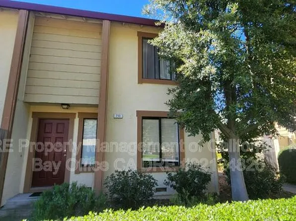 210 Park Place Dr, Petaluma, CA 94954