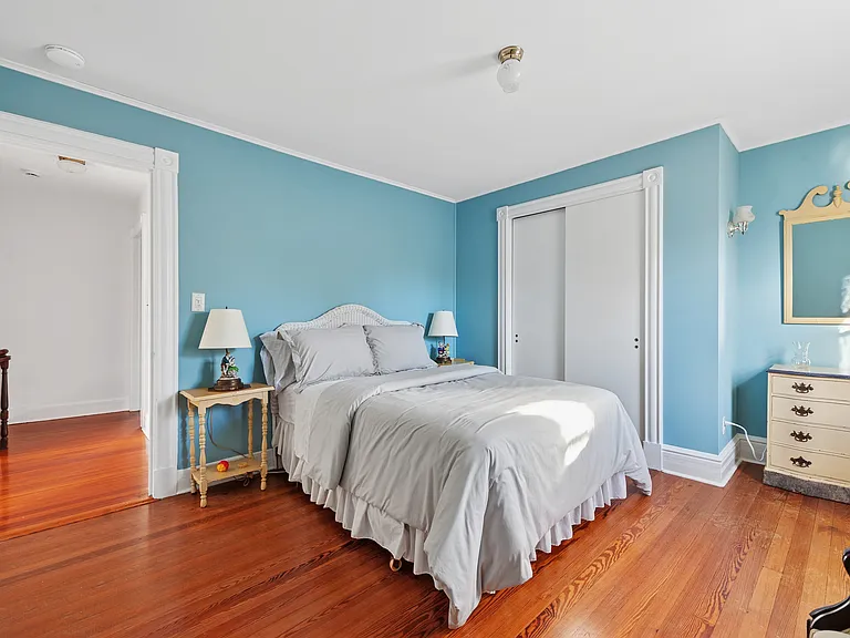 255 Madison St — Photo 15