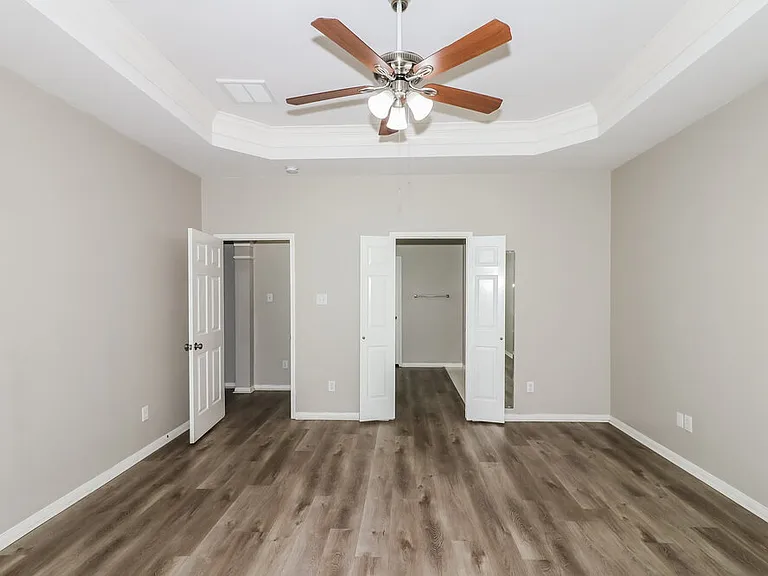 1423 Tilman Dr — Photo 11