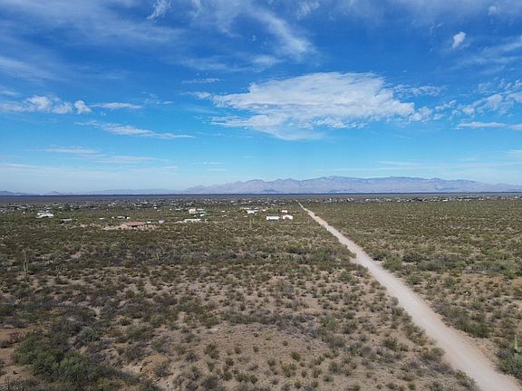 5th image of /8acres S