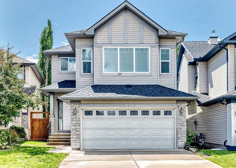 1st image of 80 E Cranridge Cres SE