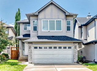 80 E Cranridge Cres SE, Calgary, AB T3M0J3