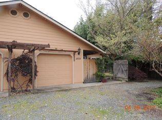 1500 Raydean Dr, Grants Pass, OR 97527