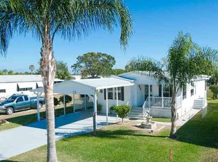 1017 Barefoot Cir, Barefoot Bay, FL 32976