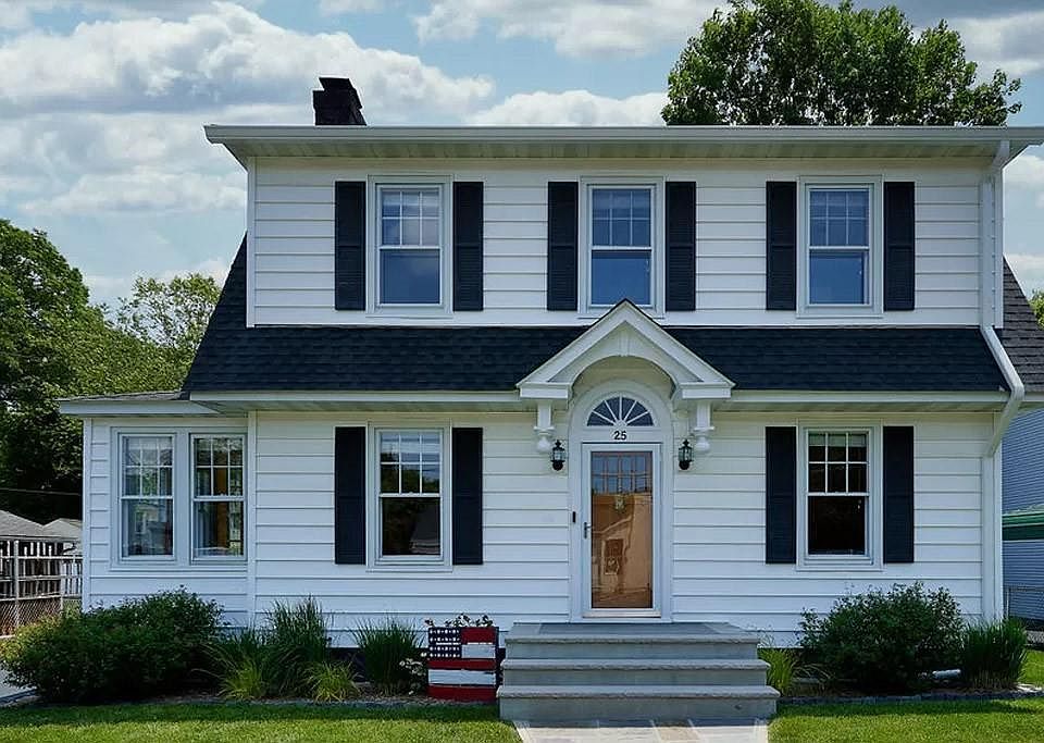 1st image of 25 Harriman Avenue