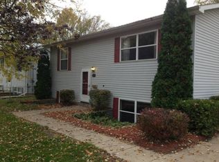 715 Mill St, Midland, MI 48640