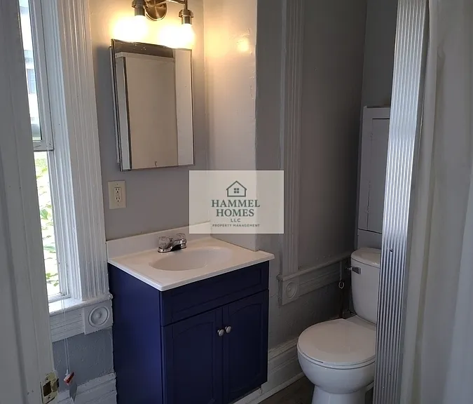 214 W Humbird St #1 — Photo 8