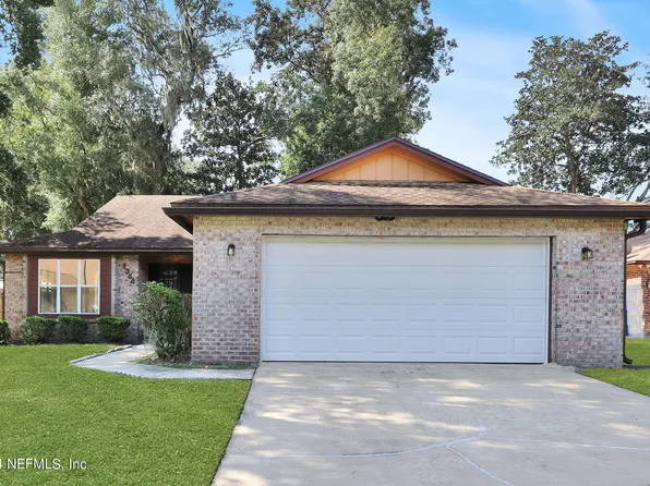 1344 HIGH PLAINS Drive N, Jacksonville, FL 32218