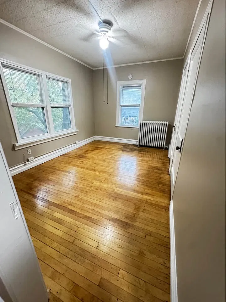 Studio, $800 — Photo 4