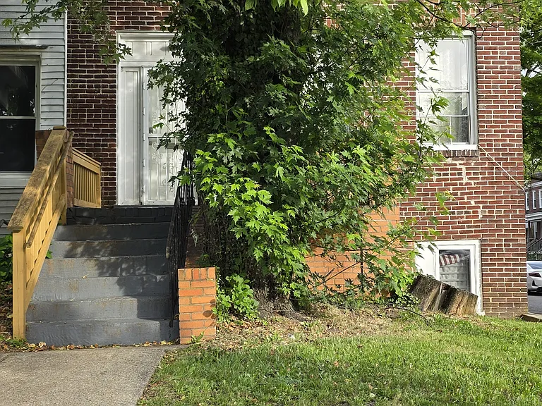 3629 W Garrison Ave #1 — Photo 4