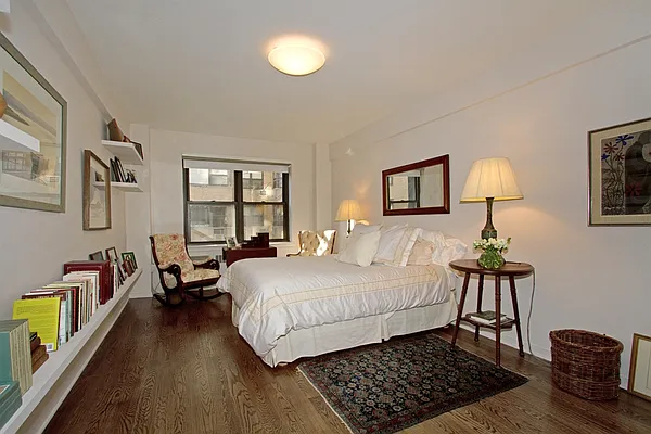 Sold by Corcoran | media 12