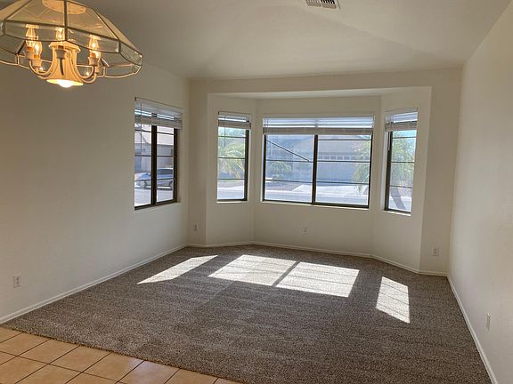 3rd image of 1023 N Kirby St