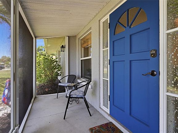 3rd image of 459 E BAFFIN DRIVE