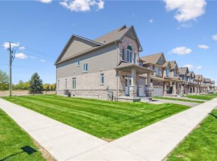 22 Henry Maracle St, North Dumfries, ON